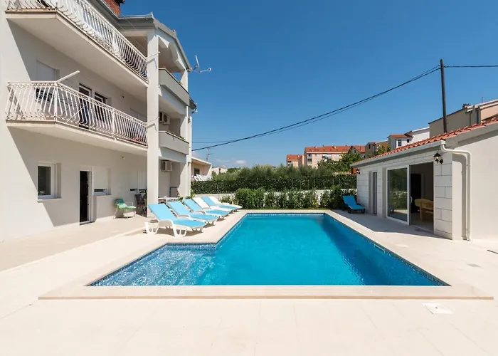 Maestral 1 Apartman *